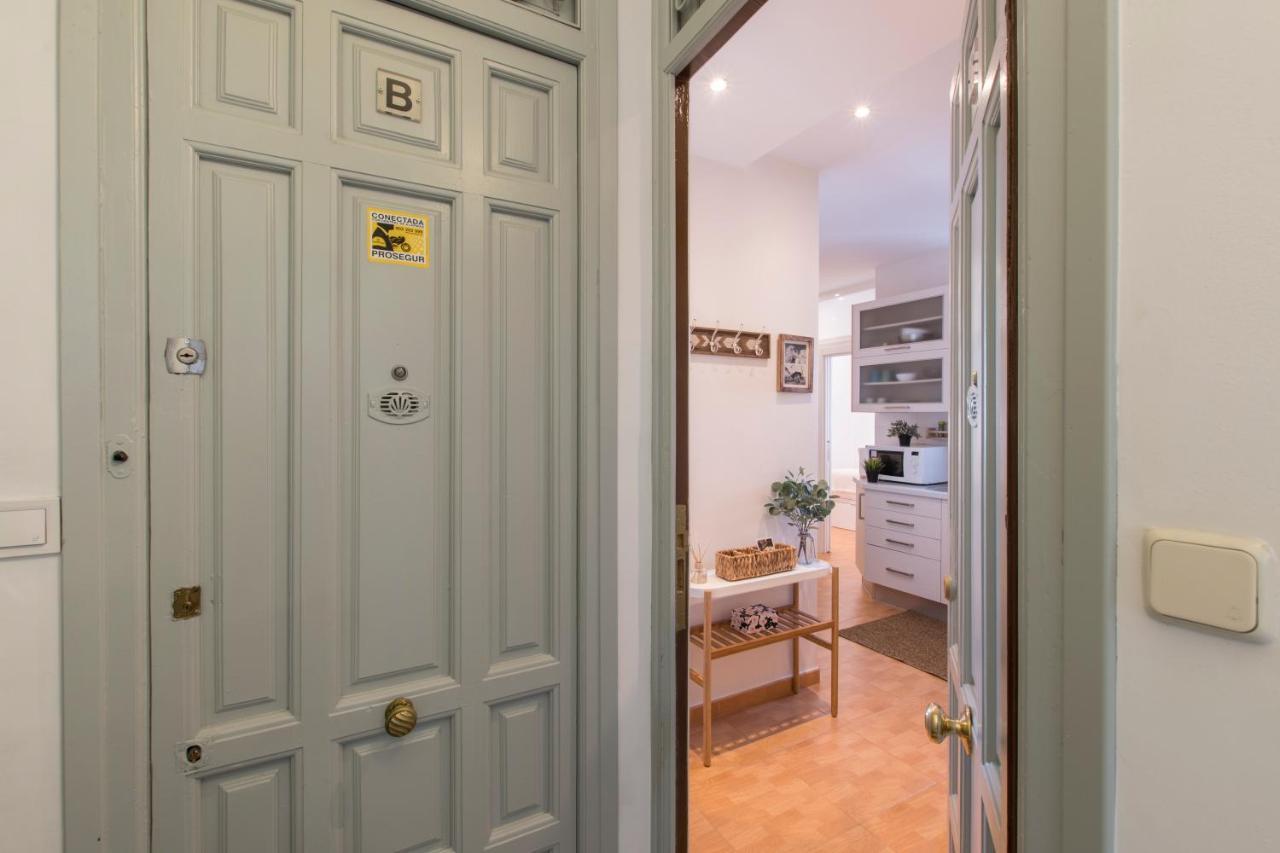 شقة Fee4Me. Elegant Flat A Few Minutes From Atocha. مدريد المظهر الخارجي الصورة