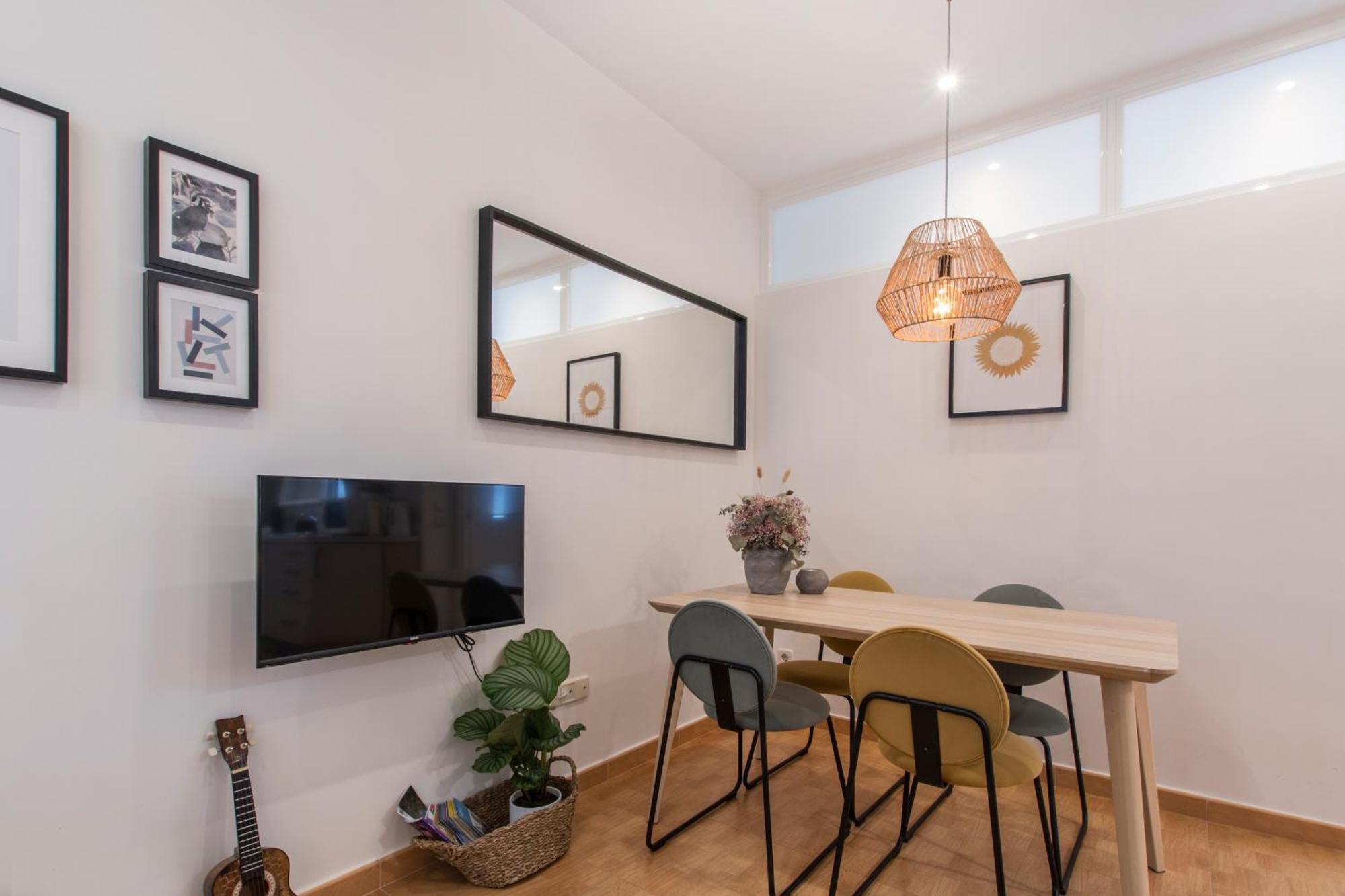 شقة Fee4Me. Elegant Flat A Few Minutes From Atocha. مدريد المظهر الخارجي الصورة